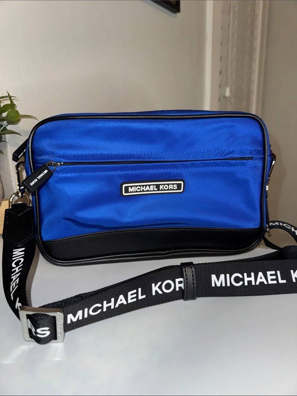 Michael Kors Sport Medium Camera Crossbody Bag - Electric Blue